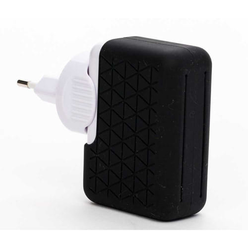 Cargador Universal Bluestork BS-220-4USB-PBK 2.1A 4 Puertos Sin Cable